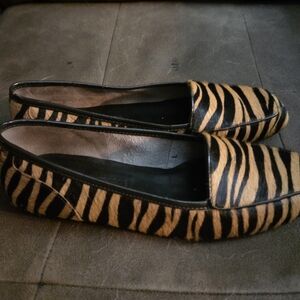 Vero Cuoio Tiger Striped Loafers